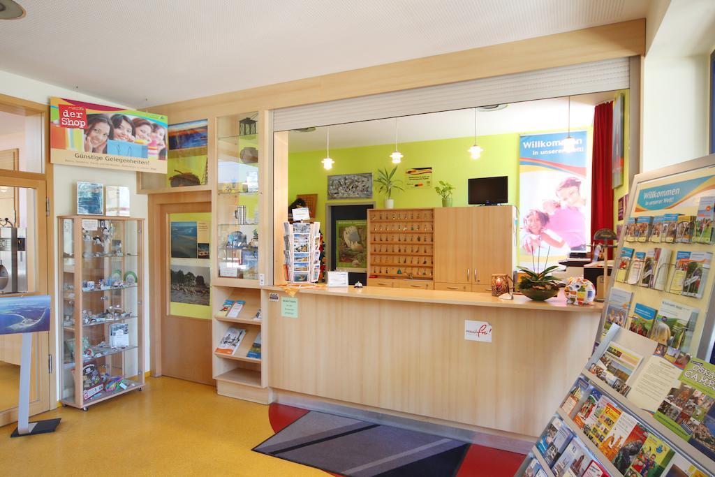 Djh Jugendherberge Born-Ibenhorst Extérieur photo
