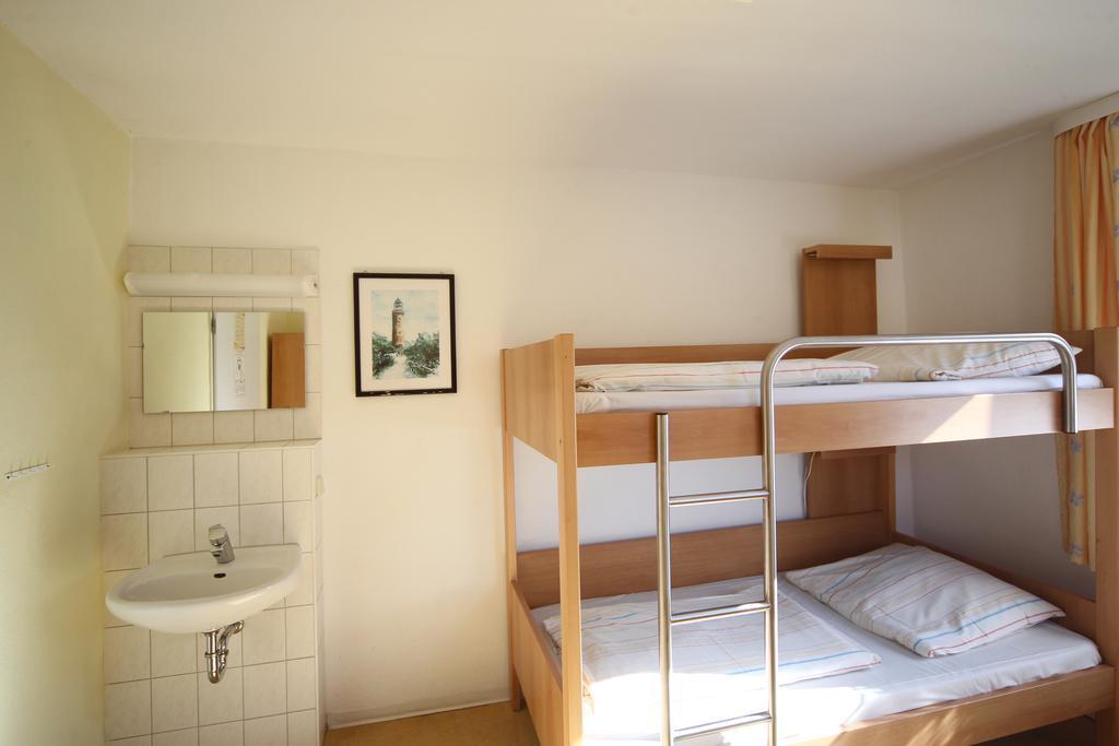 Djh Jugendherberge Born-Ibenhorst Extérieur photo